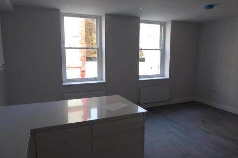 Kitchen/diner/lounge