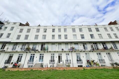 37regency18.jpg