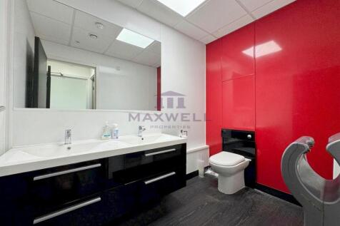 Commercial Building for Sale: Essex House, Astra C