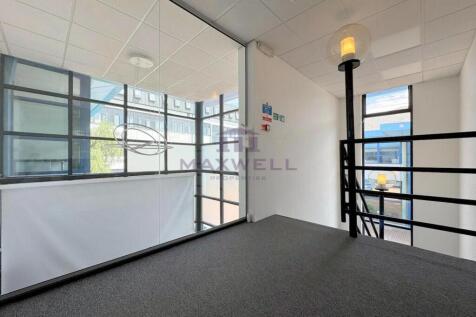 Commercial Building for Sale: Essex House, Astra C