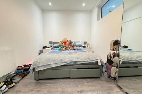 For Sale, Buy - 2 bed in Harlow, CM20 - MaxwellPro