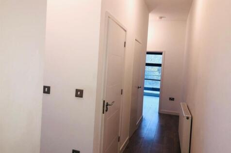 2 Bed two bath flat to rent in Harlow, Maxwellprop