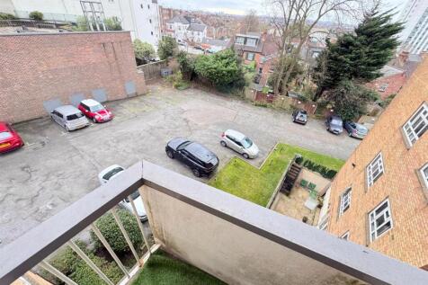 3 Bed for sale, Buy in Lonond, NW11 - Maxwellprope