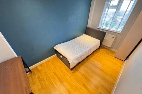 3 Bed for sale, Buy in Lonond, NW11 - Maxwellprope