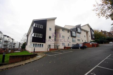 To Let, Rent - 2 bed, 2 bath flat in Kent, ME16 - 