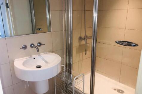 EN-SUITE DOUBLE ROOM for rent, Canada Water, Maxwe