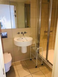 EN-SUITE DOUBLE ROOM for rent, Canada Water, Maxwe