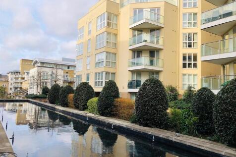 EN-SUITE DOUBLE ROOM for rent, Canada Water, Maxwe