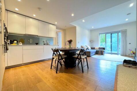 One bedroom for sale, Maxwellproperties.co.uk