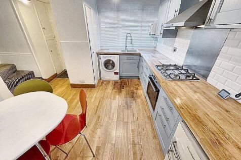 To Let, Rent -  Double room near Brick Lane, Londo