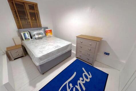 To Let, Rent -  Double room near Brick Lane, Londo