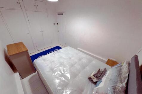 To Let, Rent -  Double room near Brick Lane, Londo