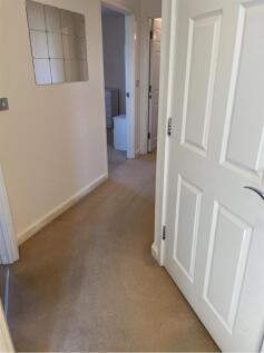 2 bed 2 bath for rent in Bow, E3
