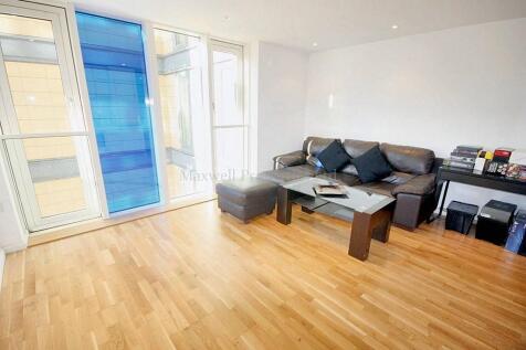 To Let, Rent - Studio apartment in Canary Wharf, L