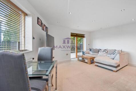 01-42e1GCMPL - 1 Permaine House - Reception -Origi