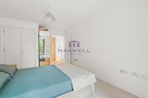 07-e445GCMPL - 1 Permaine House - Bedroom 3 -Origi