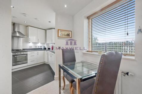 11-2869GCMPL - 1 Permaine House - Kitchen 2 -Origi