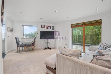 14-af77GCMPL - 1 Permaine House - Reception 2 -Ori