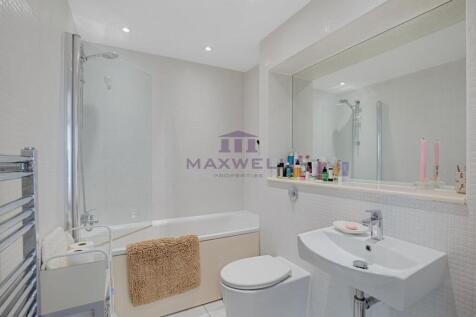 FTo Let - 2 bed in Denison House, London, E14 - Ma