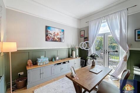 Dining Room/Study