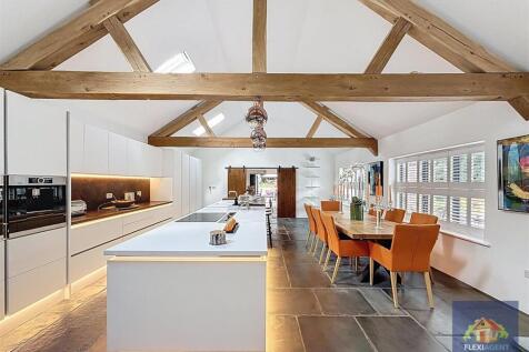 Kitchen/Dine