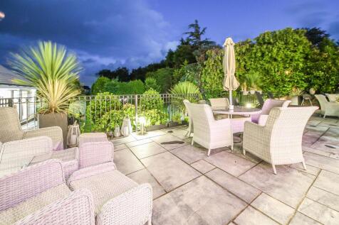 Rear Courtyard