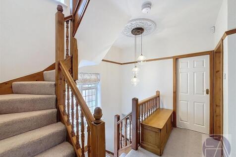 First floor landing
