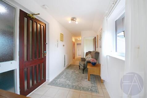 ridgefield-court-10-palatine-road-southport-pr8-2b