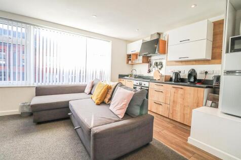 Living/Kitchen
