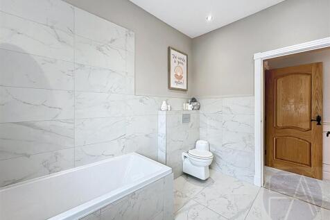 110-waterloo-road_00042.jpg