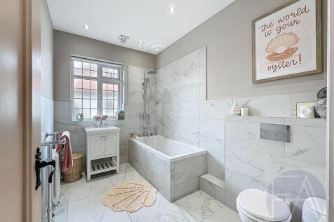 110-waterloo-road_00041.jpg