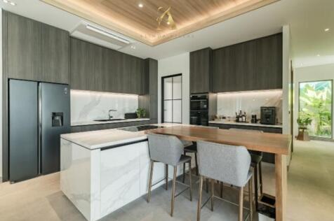 Main Kitchen