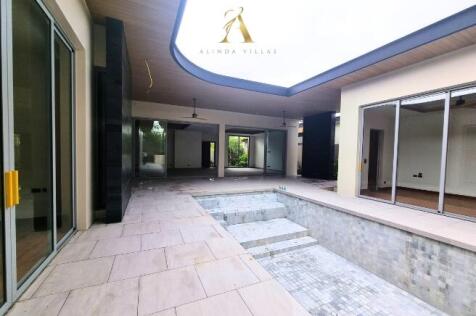 Plot 2 -  Pool