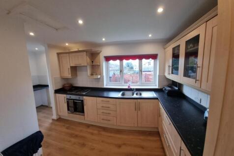 Kitchen 02