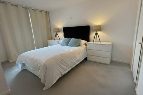bed1.JPG