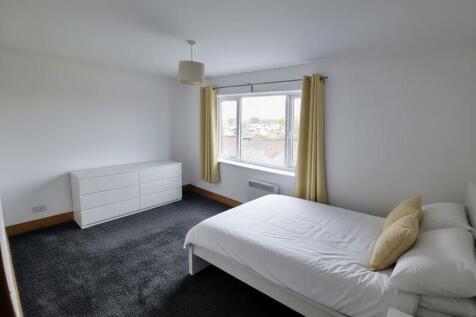bed 2.jpg