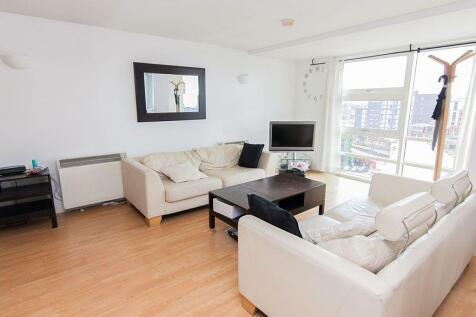Living room.jpg