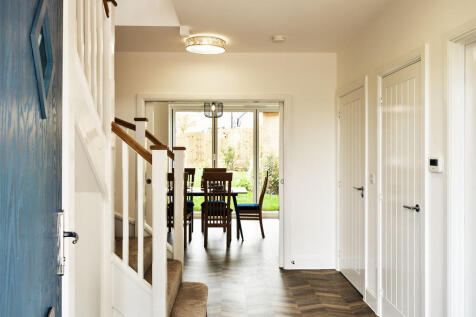 Bovis St Congars Pl Maple120301 1_Development_Hero_1280x853