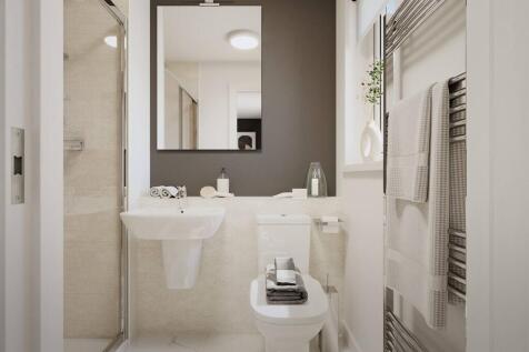 with its en suite shower room