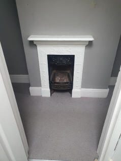 feature  fireplace