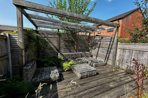 Pergola - Garden