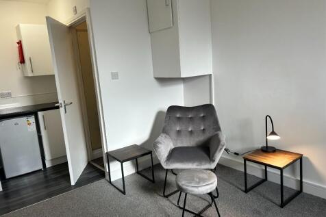 Studio room