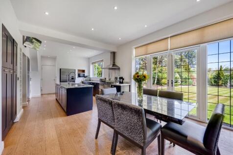 Kitchen-Dining Room