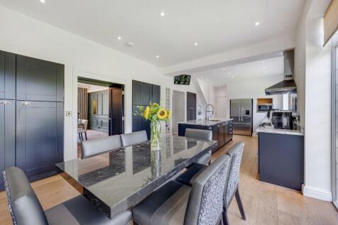 Kitchen-Dining Room