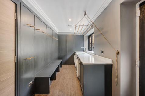 Utility/Boot Room