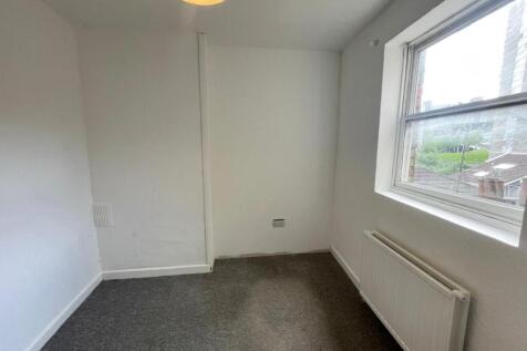 115 Stokes Croft F4-Bedroom.jpeg