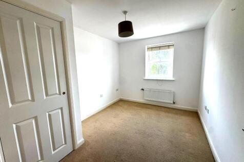Bedroom 1.jpeg
