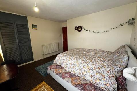 Bedroom 4..jpeg