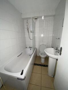 Bathroom.jpeg