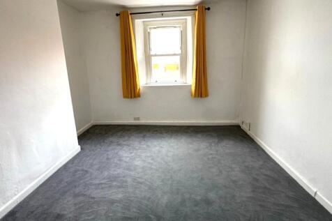 Bedroom 3.jpeg